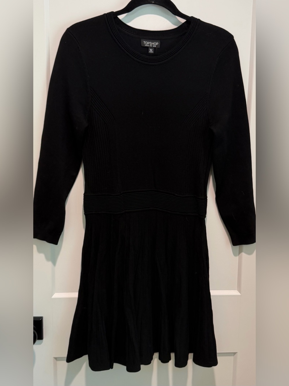 Topshop Black Ribbed Knit Fit & Flare Sweater Dress NWT Size 8 - Picture 3 of 10